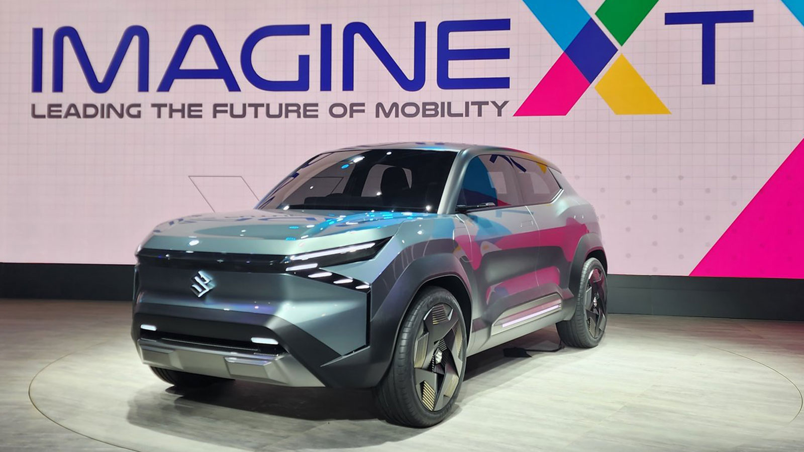 Το πρώτο ηλεκτρικό Suzuki είναι το eVX Concept